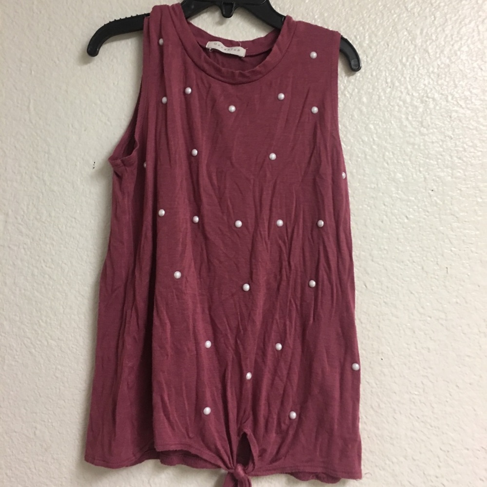 Kids tank top with pebbles